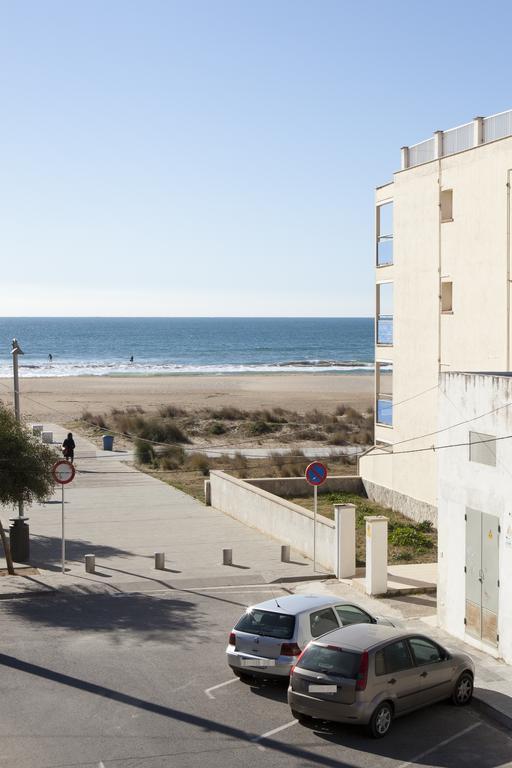 Beach Кастельдефельс Экстерьер фото
